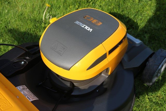 STIGA Combi 50 S AE AkkuRasenmäher im Test